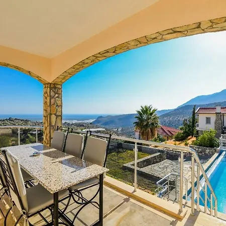 Exclusive 3 Bedroom Overlooking Patara Beach, 1007 וילה