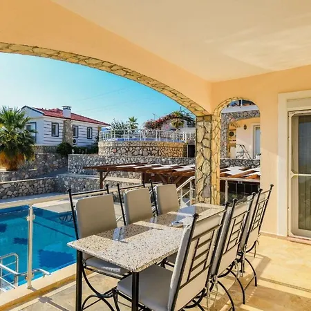Exclusive 3 Bedroom Overlooking Patara Beach, 1007 וילה פאטהיה